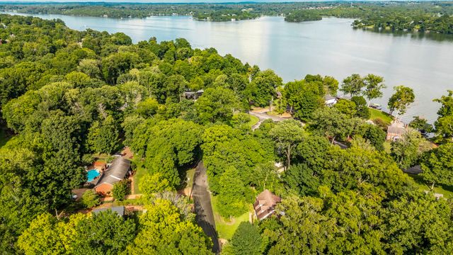 103 Longview Rdg, Hendersonville, TN 37075
