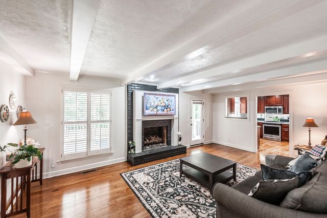 103 Longview Rdg, Hendersonville, TN 37075