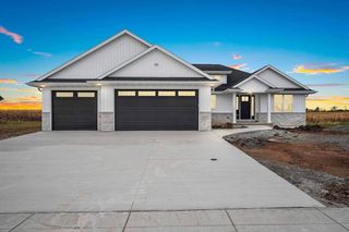 3117 TOAD ISLAND TRAIL, De Pere, WI 54115