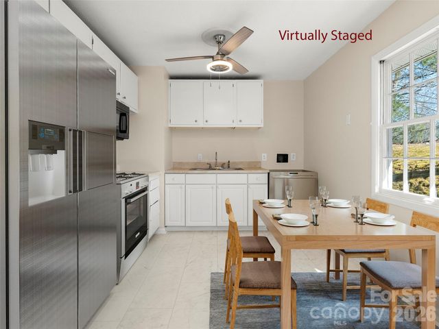 76 Maple Springs Road, Asheville, NC 28805