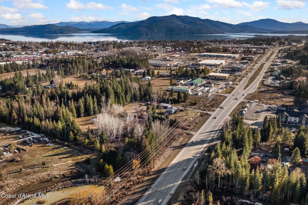 477545 US-95, Ponderay, ID 83852 photo 18