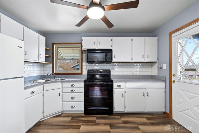 630 Alexander Drive, Dayton, OH 45403