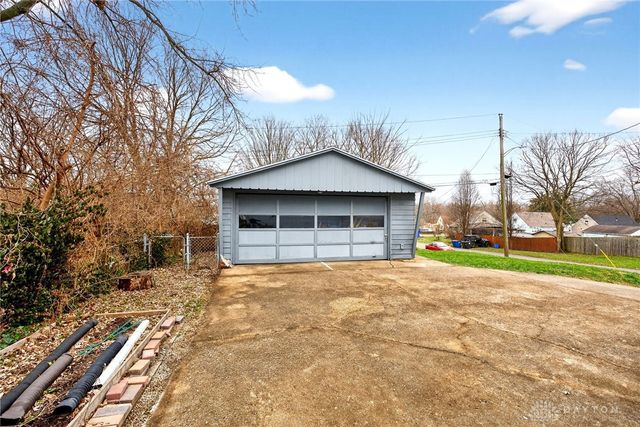 630 Alexander Drive, Dayton, OH 45403