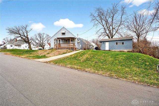 630 Alexander Drive, Dayton, OH 45403