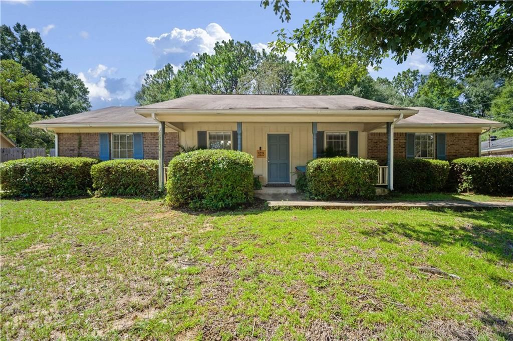 5225 Wilhelm Drive, Mobile, AL 36618 — exterior