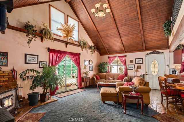 5849 East Avenue T8, Palmdale, CA 93552