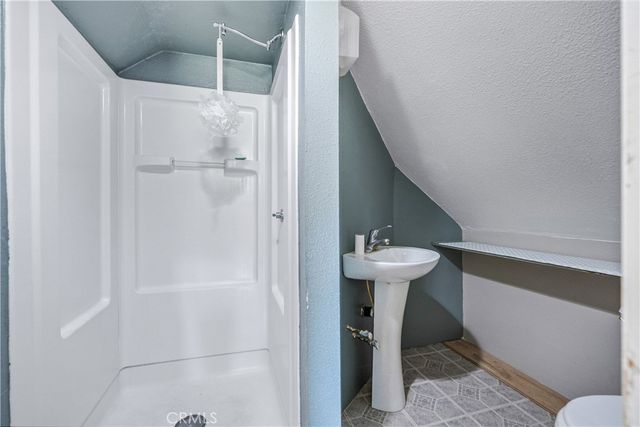 5849 East Avenue T8, Palmdale, CA 93552