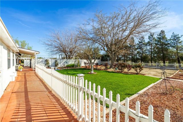 5849 East Avenue T8, Palmdale, CA 93552