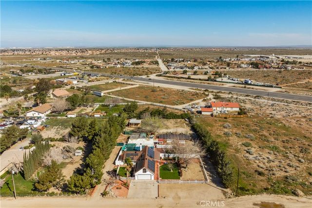 5849 East Avenue T8, Palmdale, CA 93552