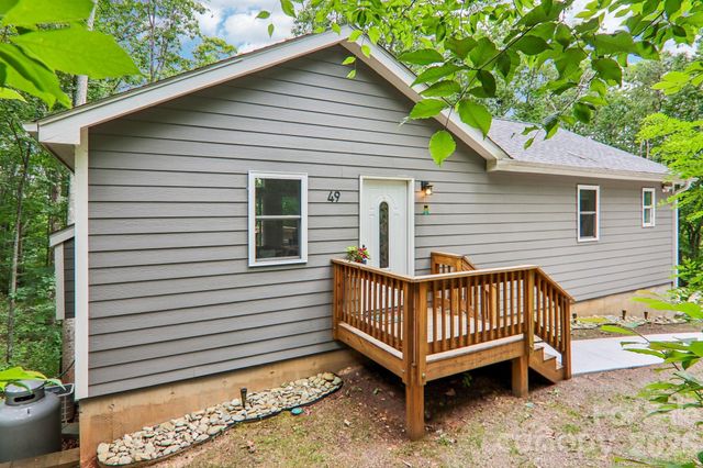 49 Wilderness Trail, Candler, NC 28715