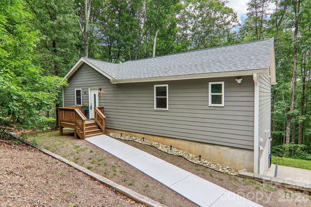 49 Wilderness Trail, Candler, NC 28715