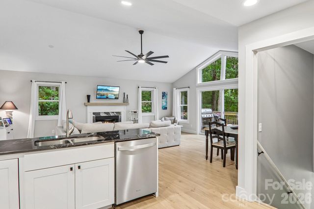49 Wilderness Trail, Candler, NC 28715