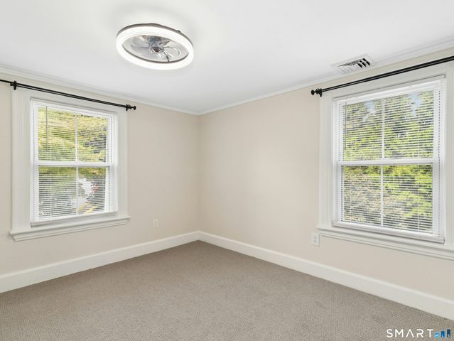 220 West Avenue B, Darien, CT 06820