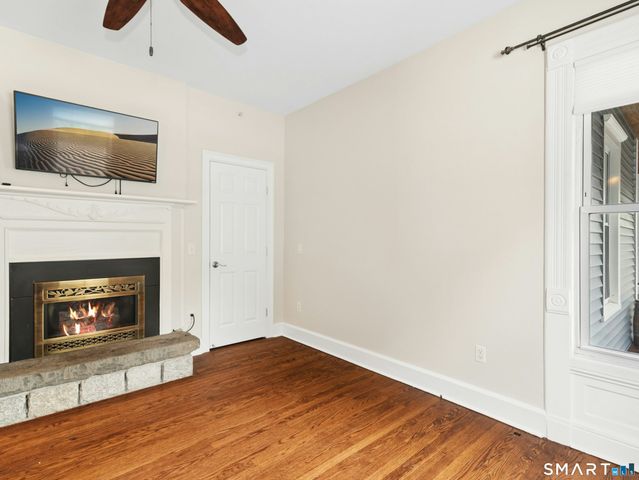 220 West Avenue B, Darien, CT 06820