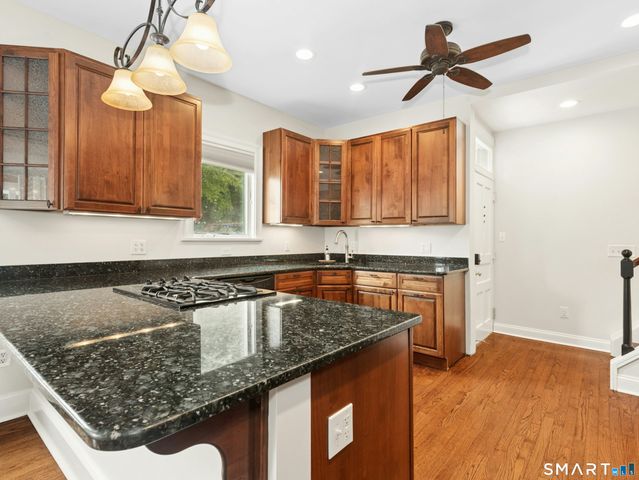 220 West Avenue B, Darien, CT 06820