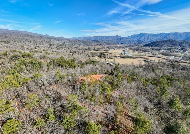 430 Live Oak Terrace, Andrews, NC 28901
