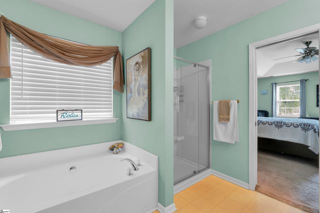 8 Longspur Court, Simpsonville, SC 29680