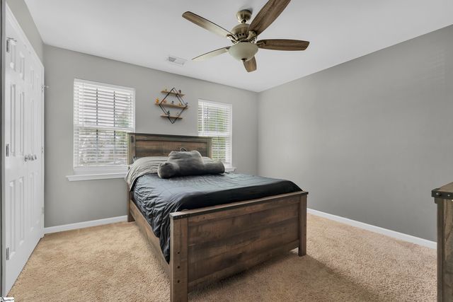 8 Longspur Court, Simpsonville, SC 29680