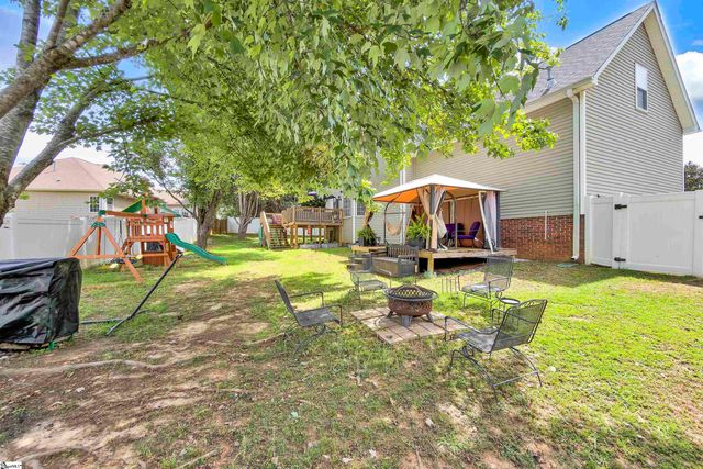 8 Longspur Court, Simpsonville, SC 29680