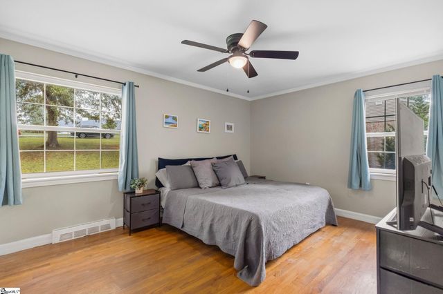 204 Hermitage Road, Greenville, SC 29615