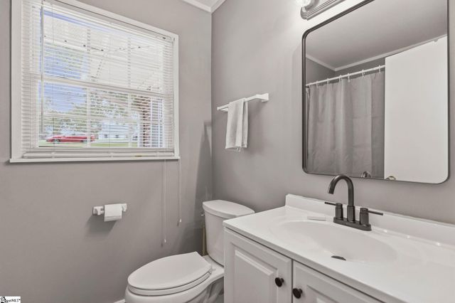 204 Hermitage Road, Greenville, SC 29615