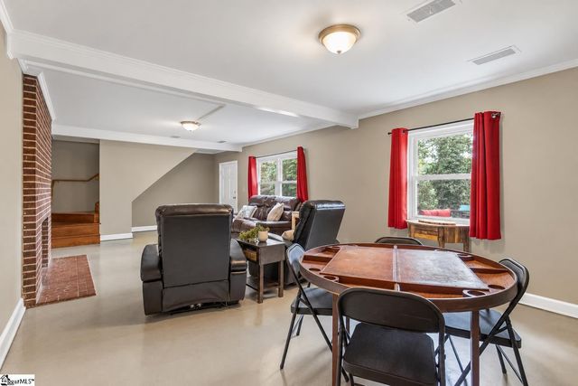 204 Hermitage Road, Greenville, SC 29615