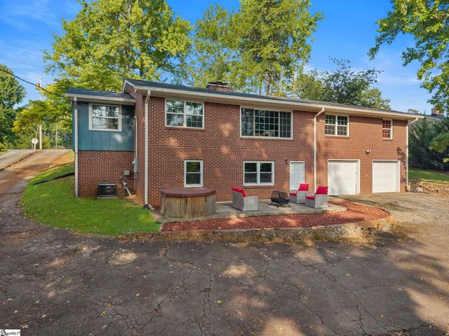 204 Hermitage Road, Greenville, SC 29615