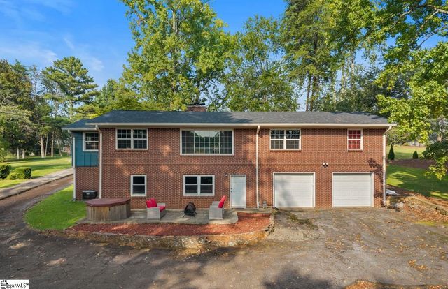 204 Hermitage Road, Greenville, SC 29615