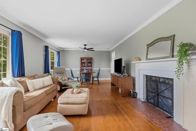 204 Hermitage Road, Greenville, SC 29615