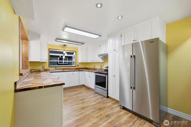 14056 23rd Place NE, Seattle, WA 98125