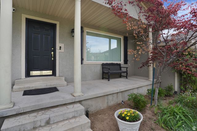 9763 S CHYLENE DR, Sandy, UT 84092