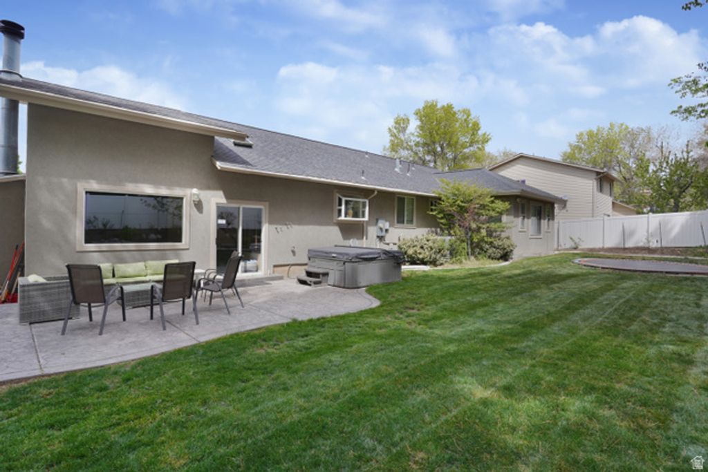 Image 25 of property listing at 9763 S CHYLENE DR, Sandy, UT 84092