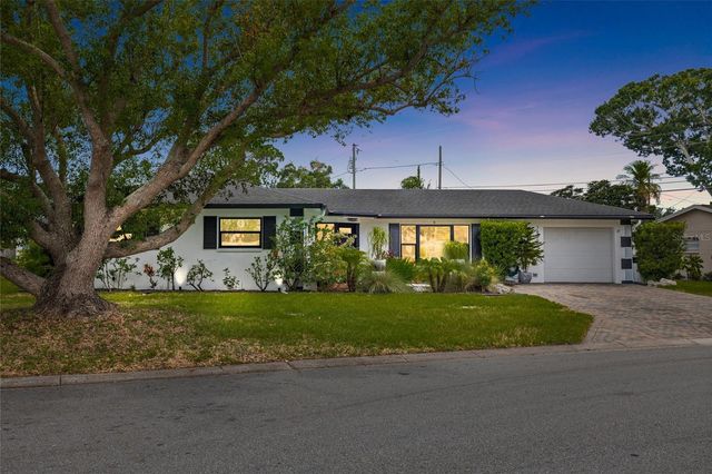 14006 81ST AVENUE, Seminole, FL 33776