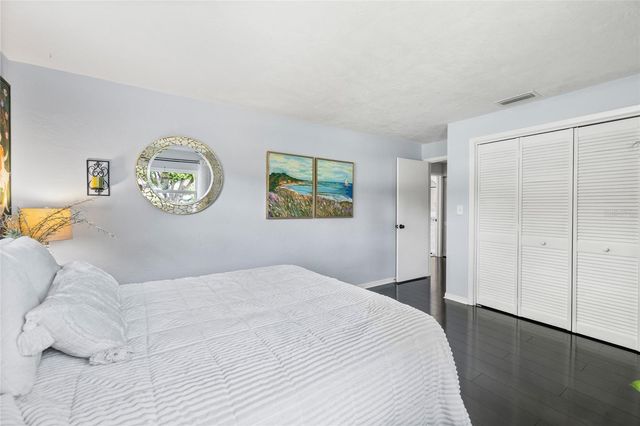 14006 81ST AVENUE, Seminole, FL 33776