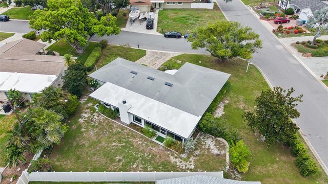 14006 81ST AVENUE, Seminole, FL 33776