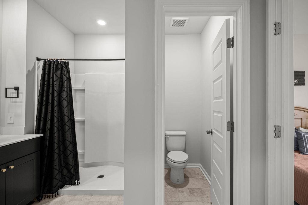 Image 26 of property listing at 185 Lucky Day Drive, Summerville, SC 29486