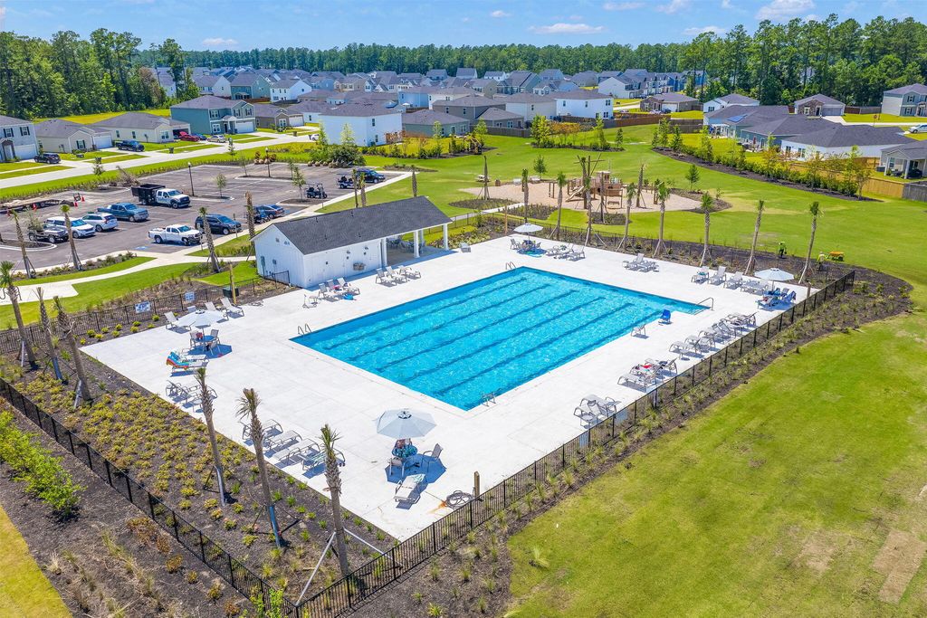 Image 36 of property listing at 185 Lucky Day Drive, Summerville, SC 29486