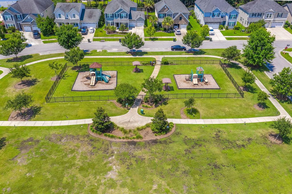 Image 45 of property listing at 185 Lucky Day Drive, Summerville, SC 29486