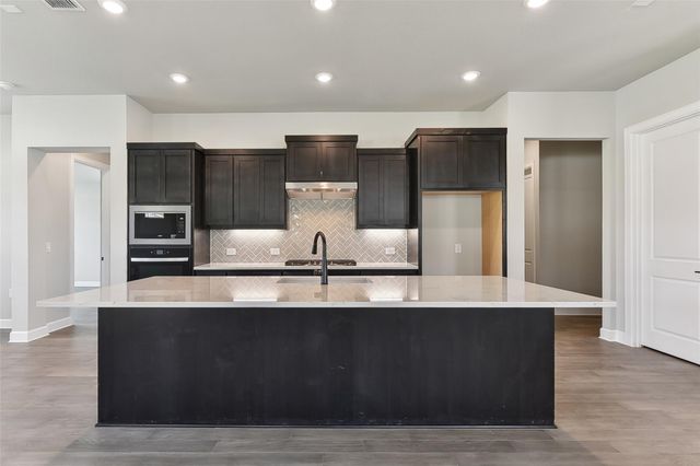 264 Sweeping Sage LN, San Marcos, TX 78666