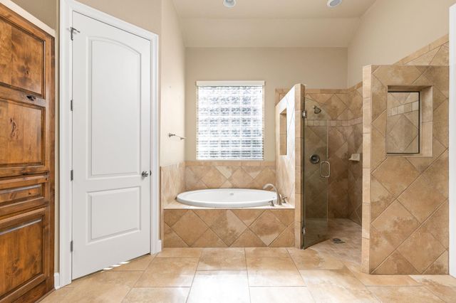 275 Lonely Pine CV, Driftwood, TX 78619