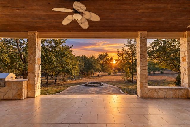 275 Lonely Pine CV, Driftwood, TX 78619
