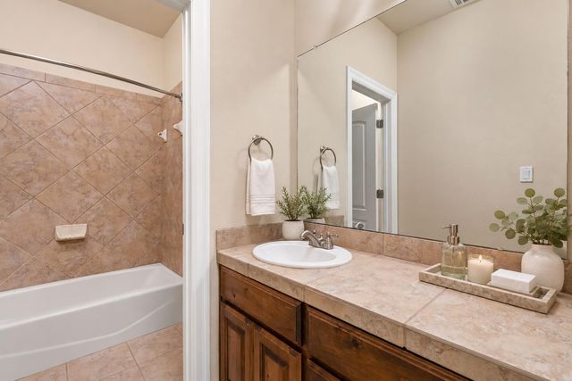 275 Lonely Pine CV, Driftwood, TX 78619