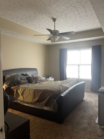 1376 Constitution Dr, Clarksville, TN 37042