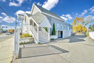 105 Pleasant St, Brockton, MA 02301