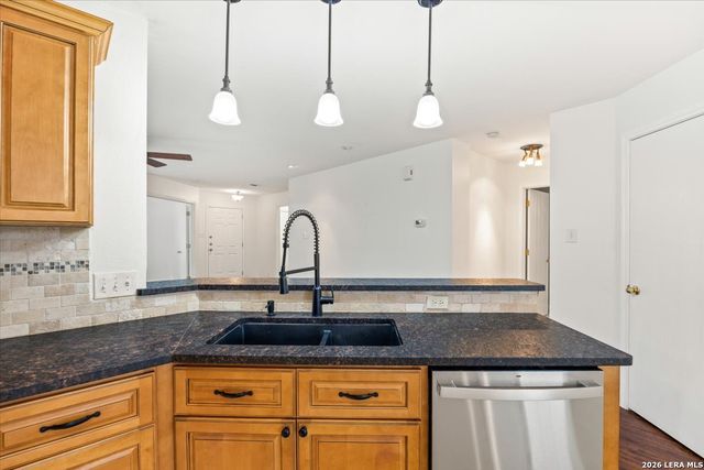 3409 Columbia Drive, Cibolo, TX 78108
