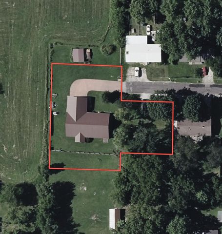 412 W 14th Street, Mountain Grove, MO 65711