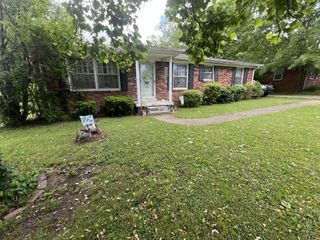 210 Bonita Ave, Gallatin, TN 37066