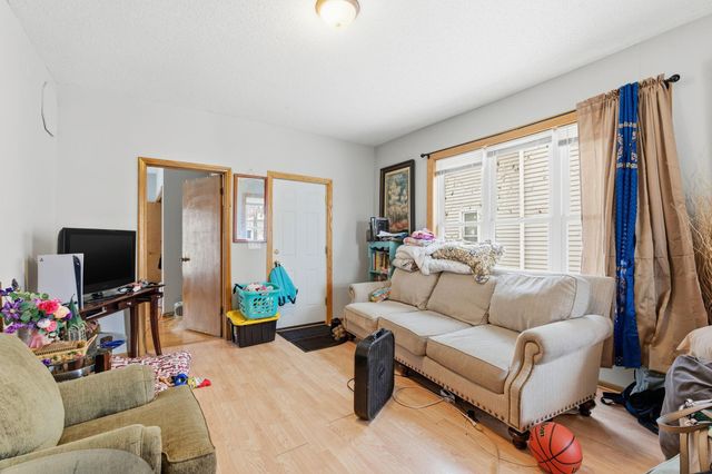 1408 Washington Street NE, Minneapolis, MN 55413