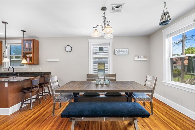 7 Harriet Ave 2, Belmont, MA 02478