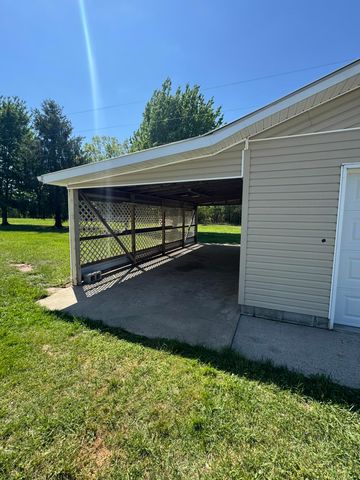 181 McQueary Road, Russell Springs, KY 42642